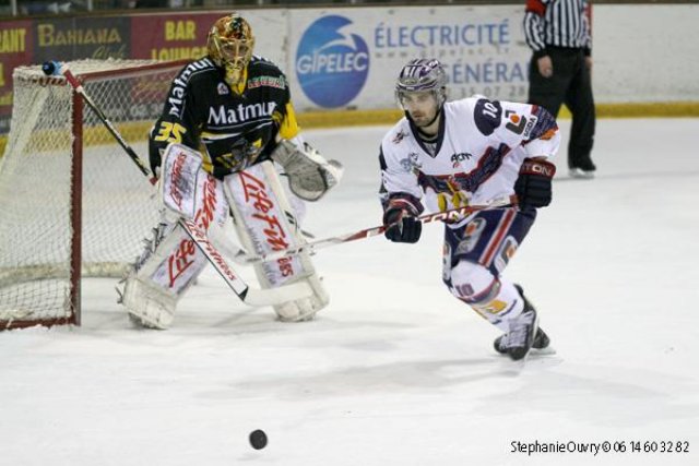 Photo hockey match Rouen - Grenoble  le 27/02/2010