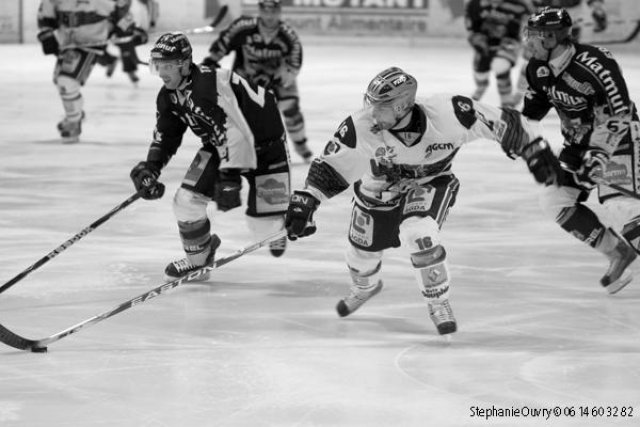 Photo hockey match Rouen - Grenoble  le 27/02/2010