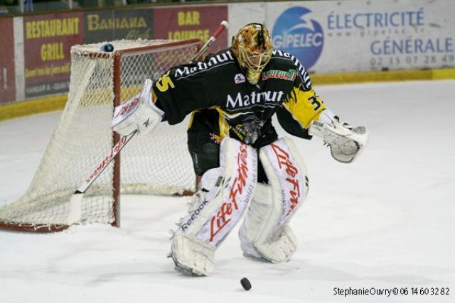 Photo hockey match Rouen - Grenoble  le 27/02/2010