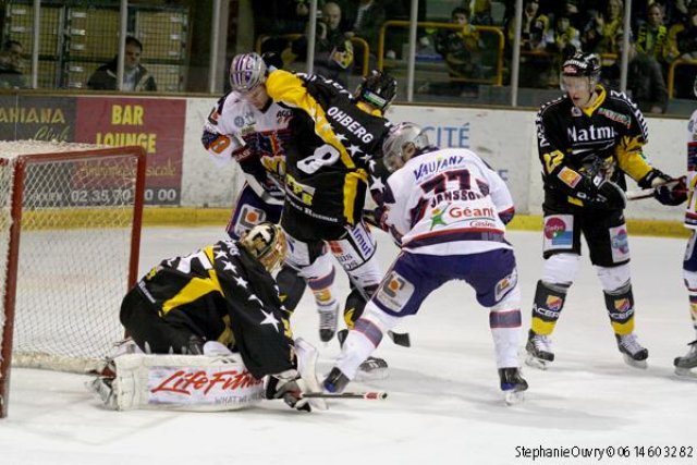 Photo hockey match Rouen - Grenoble  le 27/02/2010