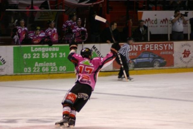 Photo hockey match Amiens  - Grenoble  le 17/03/2010