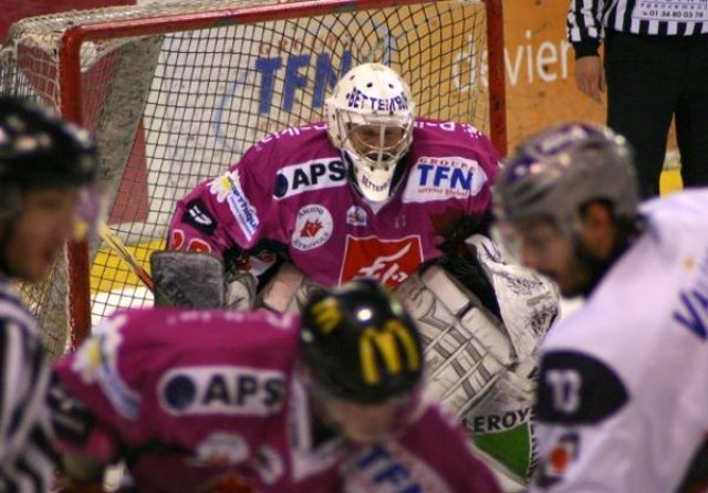 Photo hockey match Amiens  - Grenoble  le 17/03/2010