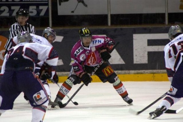 Photo hockey match Amiens  - Grenoble  le 17/03/2010