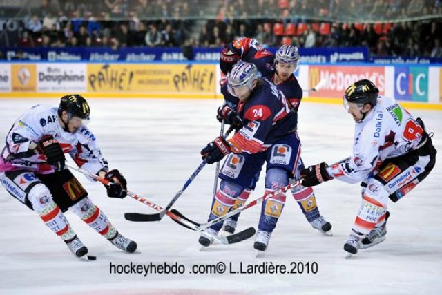 Photo hockey match Grenoble  - Amiens  le 20/03/2010