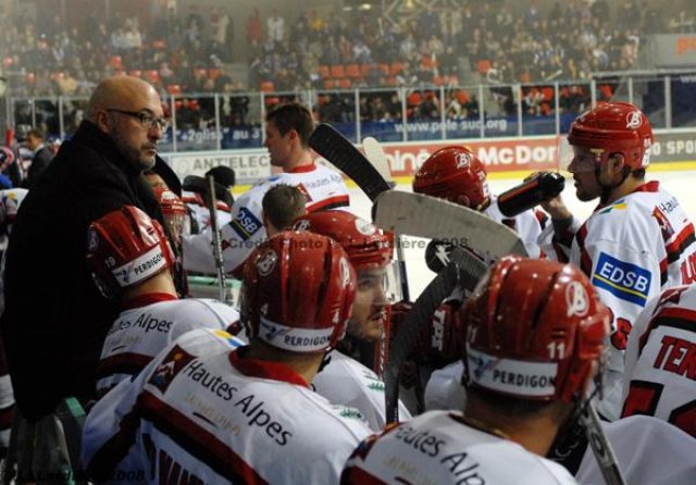 Photo hockey match Grenoble  - Briançon  le 21/03/2008