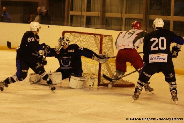 Photo hockey match Garges-lès-Gonesse - Cergy-Pontoise le 20/03/2010