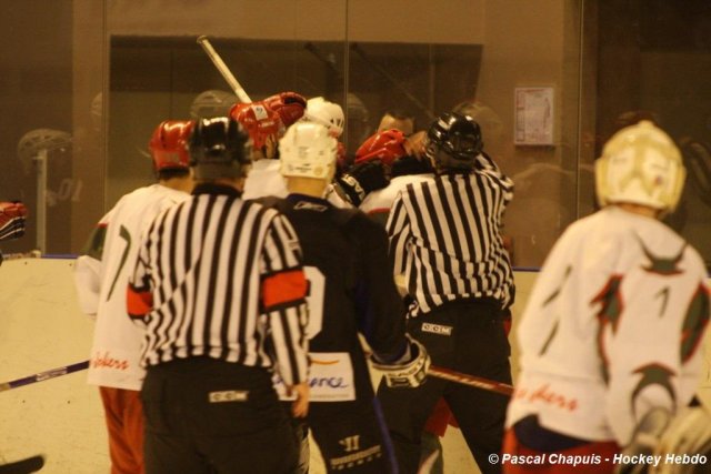 Photo hockey match Garges-lès-Gonesse - Cergy-Pontoise le 20/03/2010