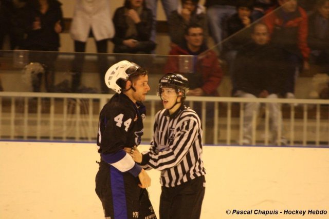 Photo hockey match Garges-lès-Gonesse - Cergy-Pontoise le 20/03/2010