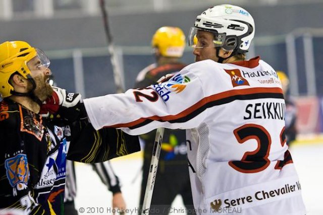 Photo hockey match Strasbourg  - Briançon  le 20/03/2010