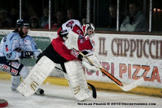 Photo hockey match Briançon  - Angers  le 26/03/2010