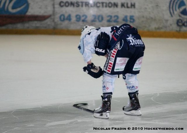 Photo hockey match Briançon  - Angers  le 26/03/2010