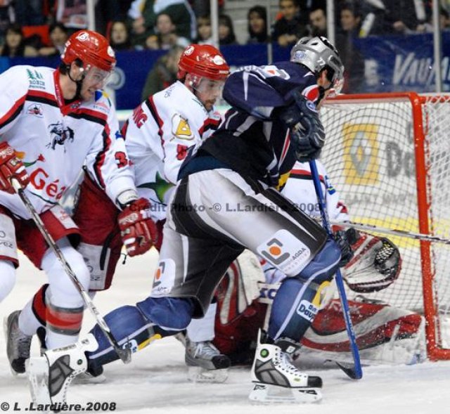 Photo hockey match Grenoble  - Briançon  le 21/03/2008