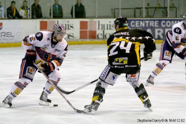 Photo hockey match Rouen - Grenoble  le 26/03/2010