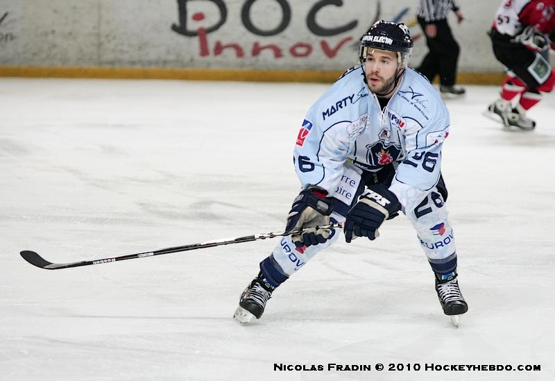 Briançon  2 - 4 Angers 