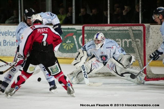 Photo hockey match Briançon  - Angers  le 27/03/2010