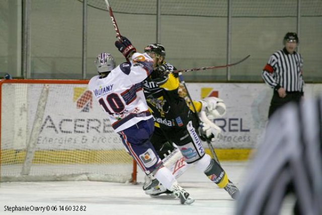 Photo hockey match Rouen - Grenoble  le 27/03/2010