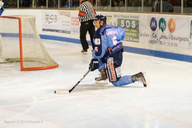 Photo hockey match Angers  - Briançon  le 30/03/2010