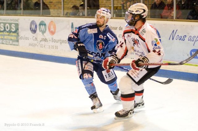 Photo hockey match Angers  - Briançon  le 30/03/2010