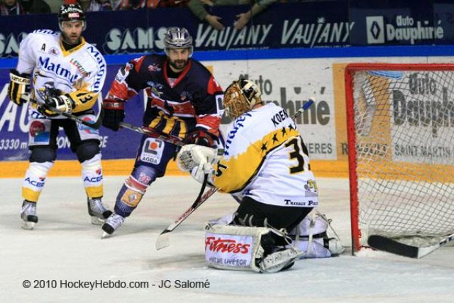 Photo hockey match Grenoble  - Rouen le 30/03/2010