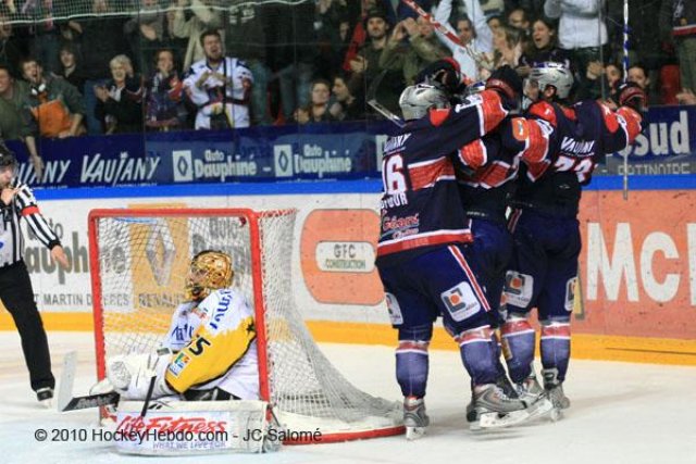 Photo hockey match Grenoble  - Rouen le 30/03/2010
