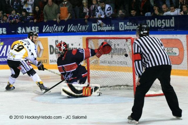 Photo hockey match Grenoble  - Rouen le 30/03/2010