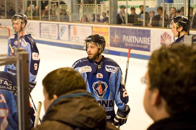 Photo hockey match Angers  - Briançon  le 31/03/2010