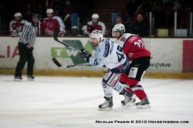 Photo hockey match Briançon  - Angers  le 03/04/2010