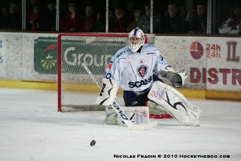 Briançon  2 - 4 Angers 