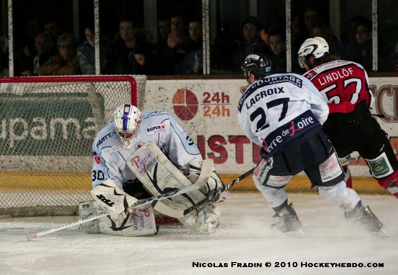 Briançon  2 - 4 Angers 
