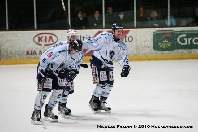 Photo hockey match Briançon  - Angers  le 03/04/2010
