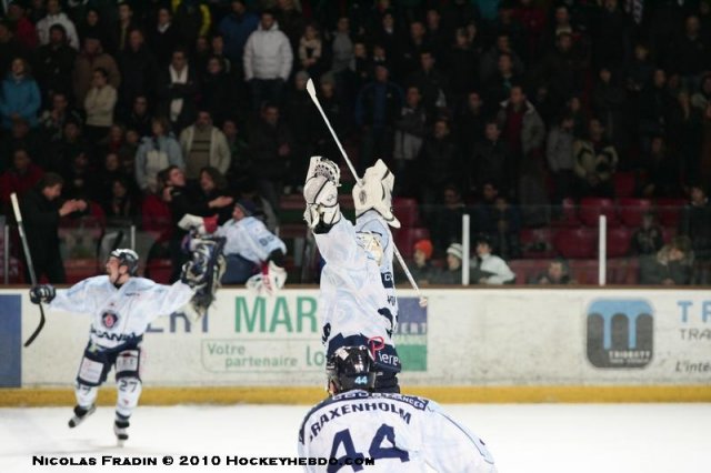 Photo hockey match Briançon  - Angers  le 03/04/2010