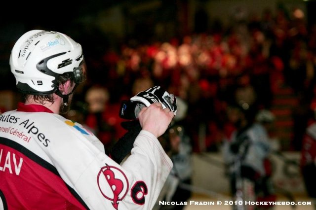 Photo hockey match Briançon  - Angers  le 03/04/2010