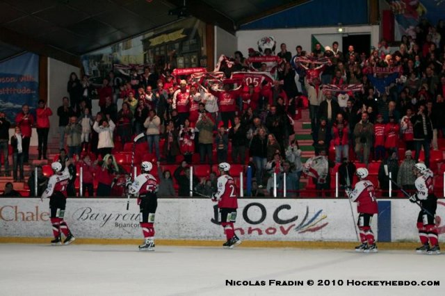 Photo hockey match Briançon  - Angers  le 03/04/2010