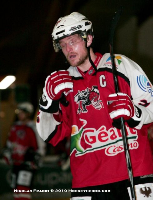 Photo hockey match Briançon  - Angers  le 03/04/2010