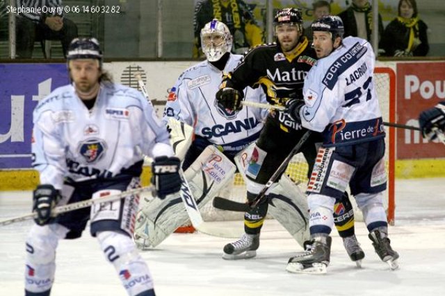 Photo hockey match Rouen - Angers  le 06/04/2010