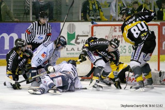 Photo hockey match Rouen - Angers  le 06/04/2010