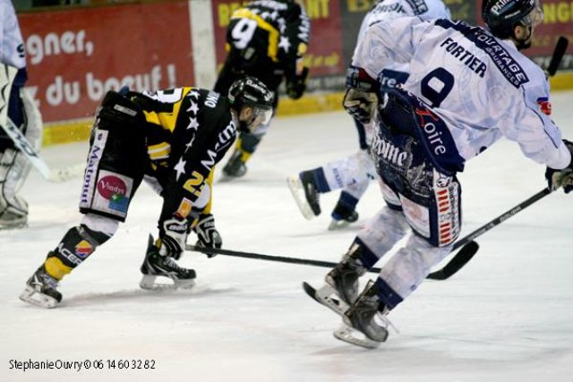 Photo hockey match Rouen - Angers  le 07/04/2010