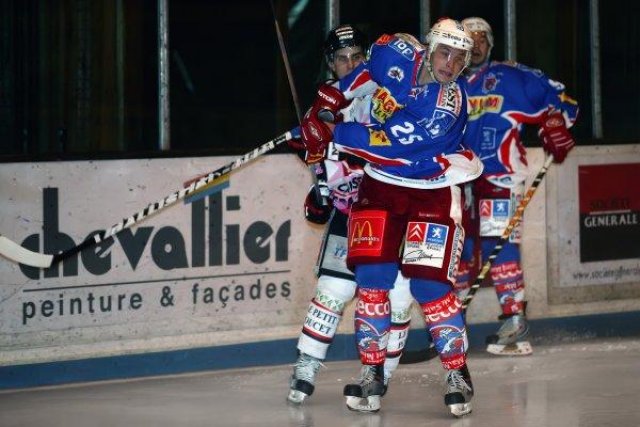 Photo hockey match Epinal  - Amiens  le 09/09/2008