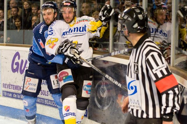 Photo hockey match Angers  - Rouen le 09/04/2010