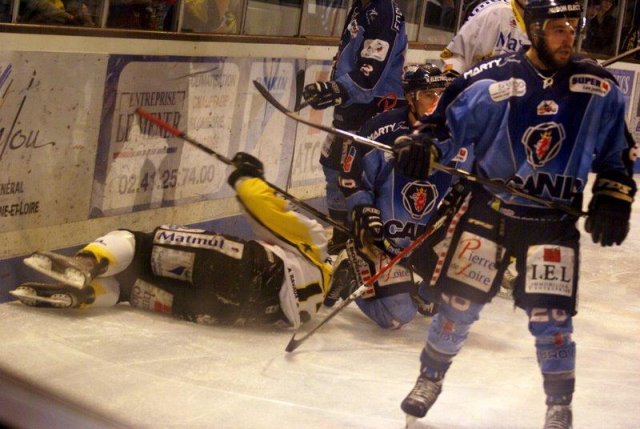 Photo hockey match Angers  - Rouen le 09/04/2010