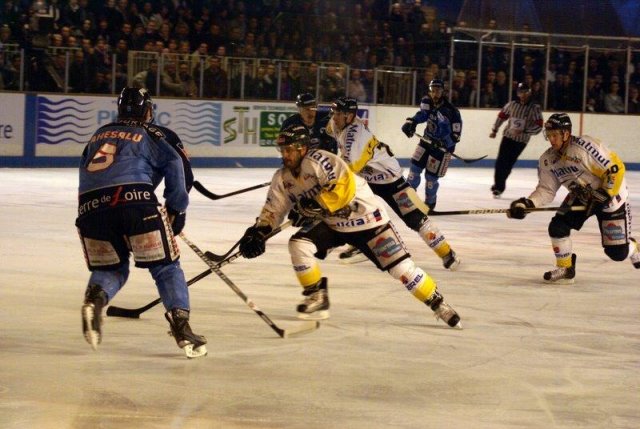 Photo hockey match Angers  - Rouen le 09/04/2010