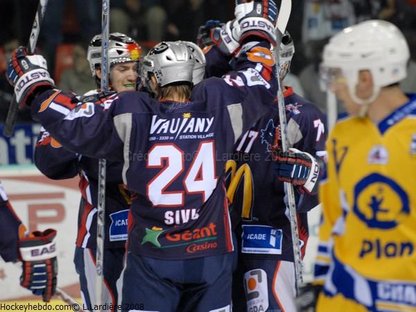 Grenoble  6 - 4 Chamonix 