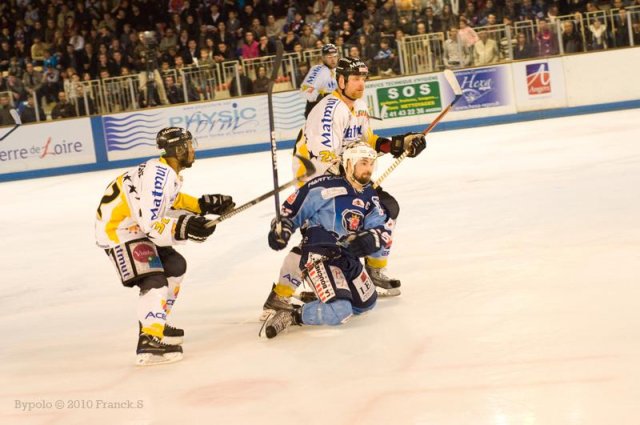 Photo hockey match Angers  - Rouen le 10/04/2010