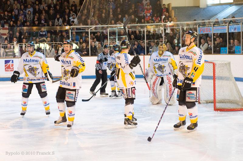 Angers  1 - 6 Rouen