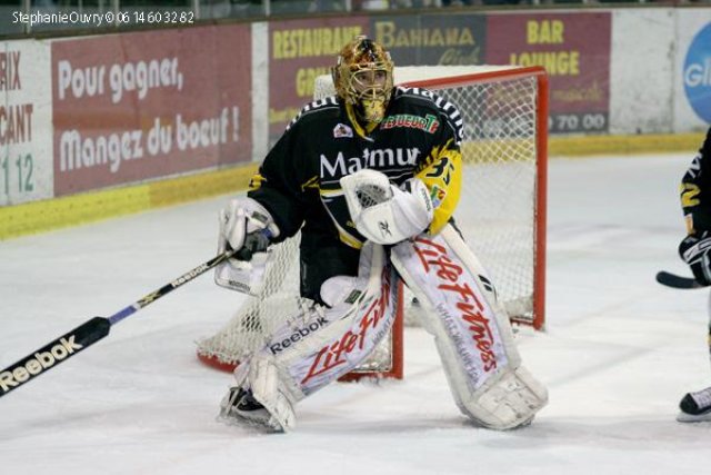 Photo hockey match Rouen - Angers  le 13/04/2010