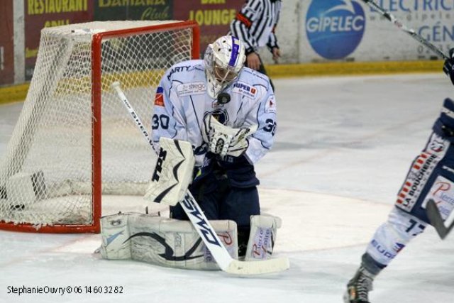 Photo hockey match Rouen - Angers  le 13/04/2010