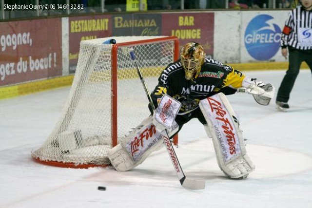Photo hockey match Rouen - Angers  le 13/04/2010