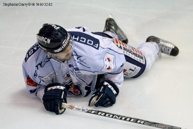 Photo hockey match Rouen - Angers  le 13/04/2010