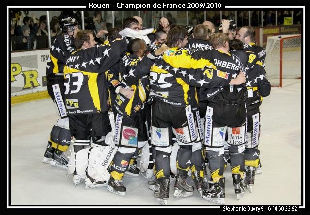 Photo hockey match Rouen - Angers  le 13/04/2010