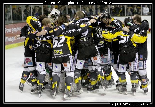 Photo hockey match Rouen - Angers  le 13/04/2010